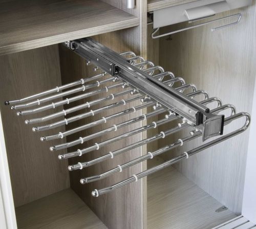 Moderner Kleiderständer - GRUPO STYLO INTERIORISMO SL - Metall / tragbar