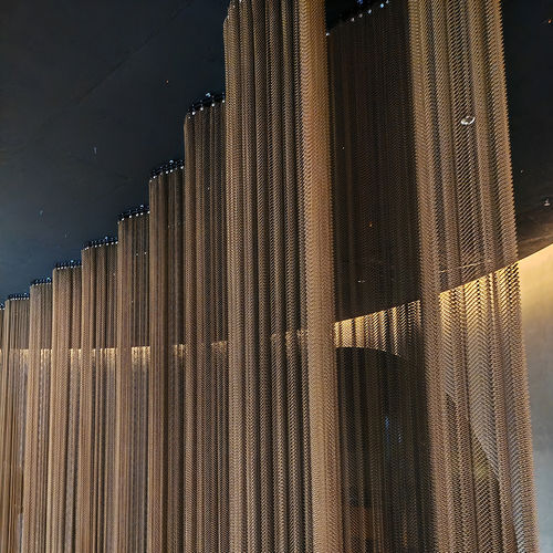 Drahtgewebevorhang - QKMCD-07 - HEBEI JOINWIN ARCHITECTURAL DESIGN CO.,LTD - mehrfarbig / individuell gestaltbar / Aluminium