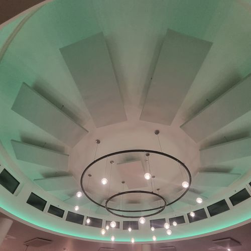 Akustikplatte für Decke - RESTAURANT 3 - Smartfox - Holz / Mineralwolle / Gewebe