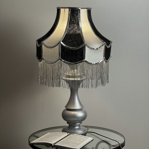 Tischlampe - Verona 04 - DelightLamps - Seide / Holz / viktorianischer Stil