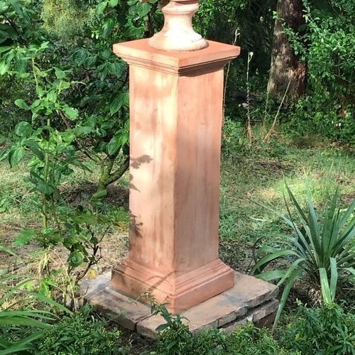 Klassischer Säulenfuß - Quadrata  - cestenoli srl - Terrakotta / Garten / für Skulptur