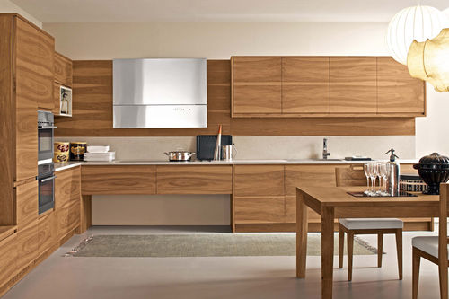Moderne Küche - BAMAX - Massivholz / Holz / ohne Griff