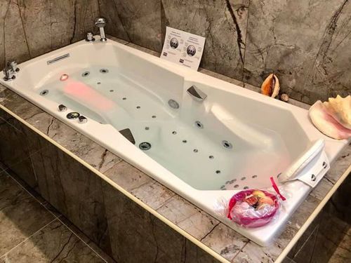 Freistehende Badewanne - THALASSO PRO 170 - Preti - zur beruflichen Nutzung / Acryl / modern