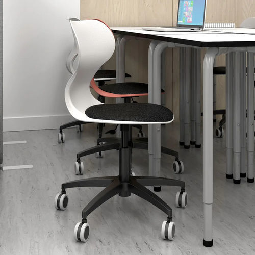 Stuhl für Schulen - Mia Mini Lift - Mirplay Objektmöbel - modern / für den Innenraum / Polypropylen