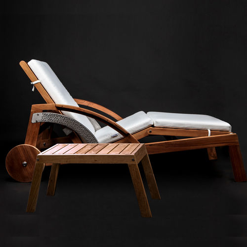 Moderne Terrassenliege - Laubbe Design SL - Stoff / Teakholz / Teakholz