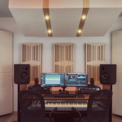 Schallschluckplatte für Wand - Oudimmo Acoustic Design - für Decke / Holz / Gewebe