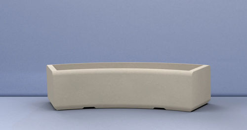 Beton-Pflanzkübel - BEAM R2500 - Sirolis - gebogen / modulierbar / 100% recycelbar