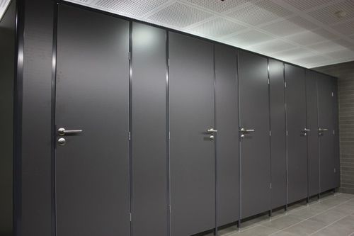 WC-Trennwand / Aluminium - LTT PLM - Eltete Oy - Laminat