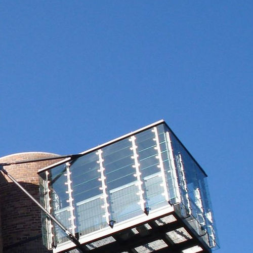 Folie-Fassadenverkleidung - GG BH - EuroLam GmbH - Edelstahl / vertikal / Struktur