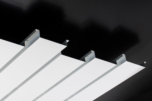 Zwischendecke / galvanisiertem Stahl - D - Vertebra - Aluminium / Lamellen / für den Innenraum