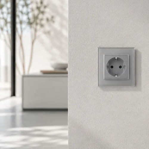 Wandmontierte Steckdose - EU-13 - LightON - bündig / für den Innenbereich / modern