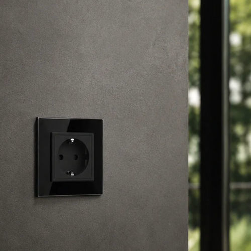 Doppelte Steckdose - EU-12 - LightON - 3-fach / 4-fach / wandmontiert