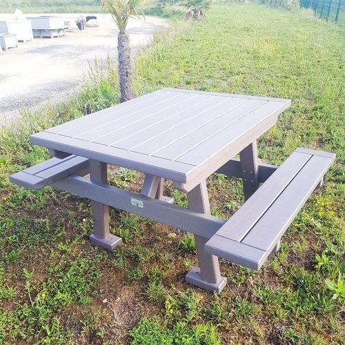 Moderner Picknicktisch - BOEME - Urban'Ex - aus recyceltem Material / rechteckig / 100% wiederverwertet