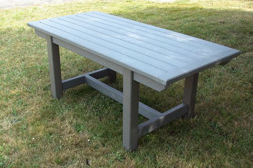 Moderner Tisch - Urban'Ex - aus recyceltem Material / rechteckig / 100% wiederverwertet