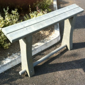 Moderne Bank - AD-150 - Urban'Ex - aus recyceltem Material / ohne Rückenlehne / ohne Armlehnen