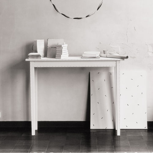 Moderner Konsolentisch - TABLE BLANCHE - BULO - Holz / Gestell aus Holz / rechteckig