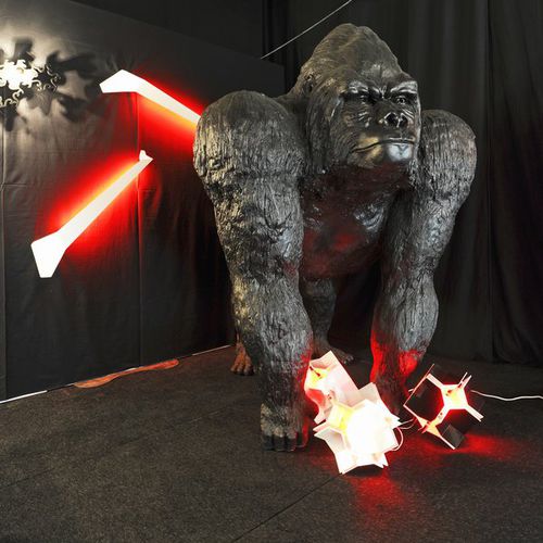 Bodenlampe - T&T  - DARK AT NIGHT NV - Metall / ABS / originelles Design