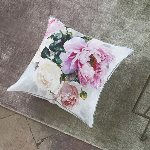 Quadratisches Kissen - TOURANGELLE PEONY - DESIGNERS GUILD - Blumenmotiv / Leinen / mehrfarbig