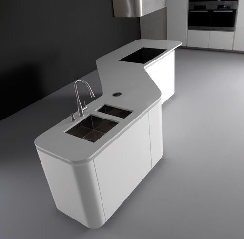 Moderne Küche - Sinuosa - EFFETI INDUSTRIE - Holzfurnier / Aluminium / NTM Fenix®