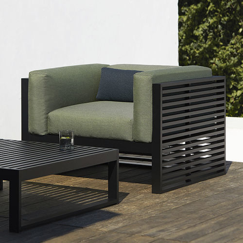 Moderner Sessel - DNA  - GANDIA BLASCO - abperlendes Gewebe / Teakholz / thermolackiertes Aluminium
