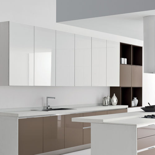 Moderne Kuche Space Profile I Gd Arredamenti Aus Eiche Lackiertes Holz Aluminium