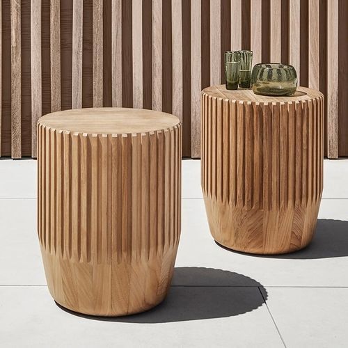 Moderner Beistelltisch - ARBOR - GLOSTER - Teakholz / Gestell aus Teakholz / rund