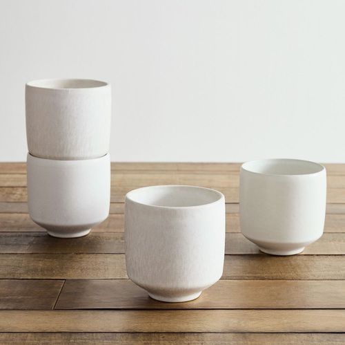 Feinsteinzeug-Tasse - Kanto  - West Elm - für Gewerbegebrauch