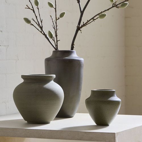 Moderne Vase - Charlie - West Elm - Keramik / handgefertigt / grün