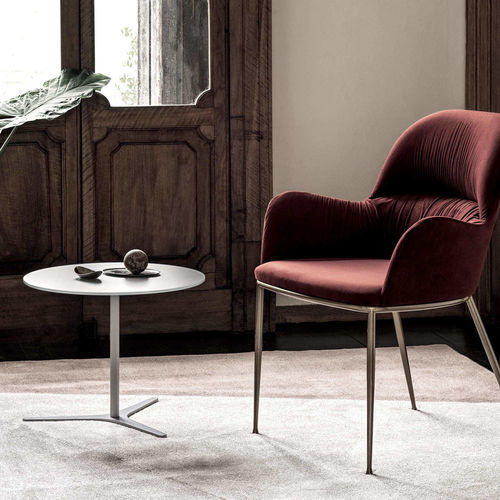 Moderner Couchtisch - ELICA - BONTEMPI CASA - Glas / lackiertes Metall / Gestell aus Metall