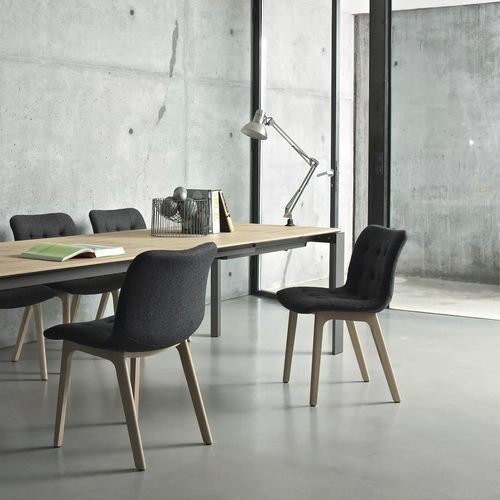 Moderner Stuhl - KUGA - BONTEMPI CASA - für den Innenraum / Massivholz / Stoff