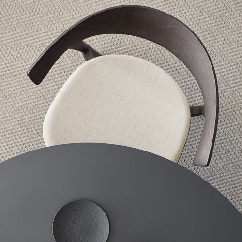Moderner Stuhl - NIX - CAPDELL - für den Innenraum / Stoff / Massivholz