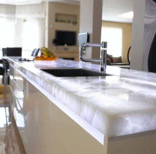 Halbedelstein-Arbeitsplatte - GEMSTONE WHITE QUARTZ - ARTISTIC TILE - für Gewerbegebrauch / für Küche / poliert