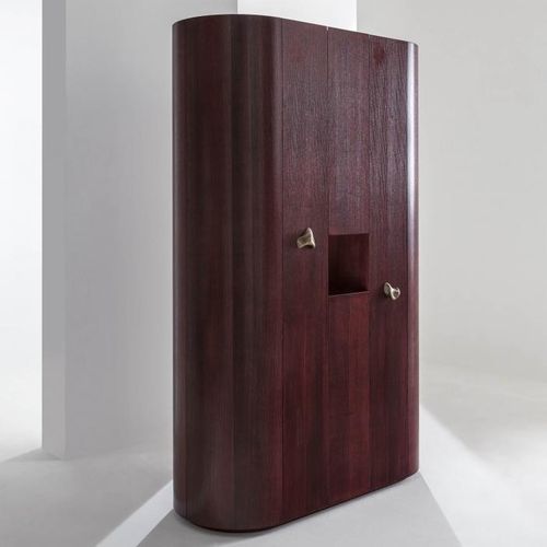 Moderner Barschrank - Collectionist - LAURAMERONI - lackiertes Holz / gebeiztes Holz / mit Flügeltür