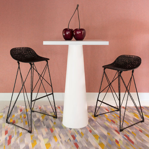 Moderner Barhocker - Carbon  - moooi - Kunststoff / Gestell aus Metall / mit Kufengestell