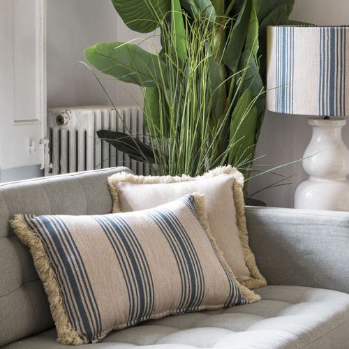 Kissen für Sofas - GILA - GANCEDO - Stuhl / rechteckig / Streifenmuster
