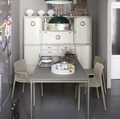 Moderner Tisch - BE—EASY - Kristalia - Teakholz / Aluminium / Laminat