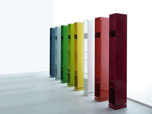 Bücherregal / originelles Design - SIDEWALL   - Porro - lackiertes Holz / von Piero Lissoni / schwarz