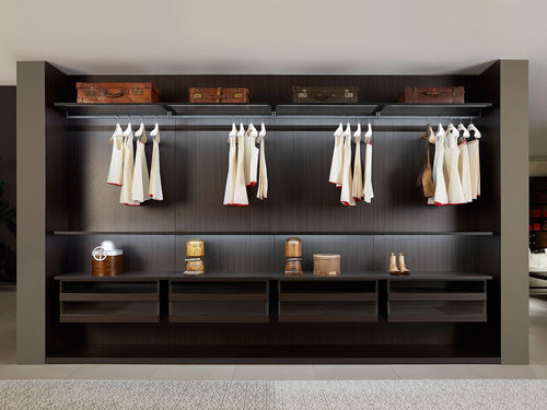 Begehbarer Kleiderschrank / Modul - BOISERIE - Porro - wandmontiert / modern / Holz