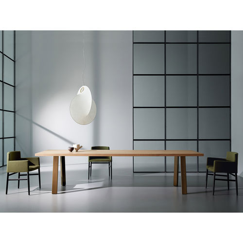 Moderner Tisch - RYOBA - Porro - Kirschbaum / Gestell aus Aluminium / rechteckig