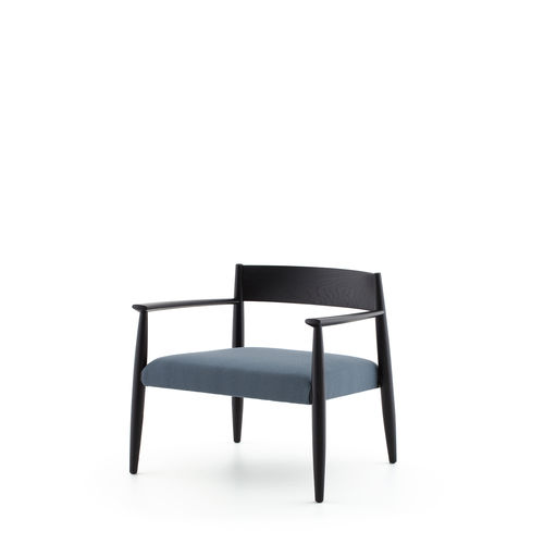Moderner Sessel - GHIACCIO - Porro - Leder / Stoff / Esche