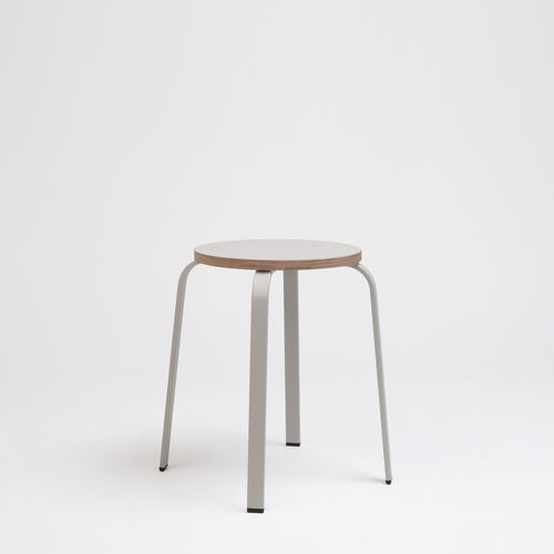 Moderner Hocker - CHICO - Ondarreta - Buche / Holzfurnier / Gestell aus Stahl