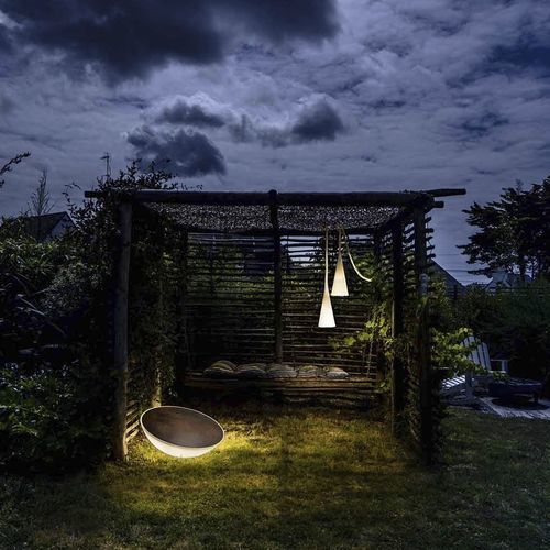 Moderner Couchtisch - SOLAR - FOSCARINI - Polyethylen / Gestell aus Metall / rund