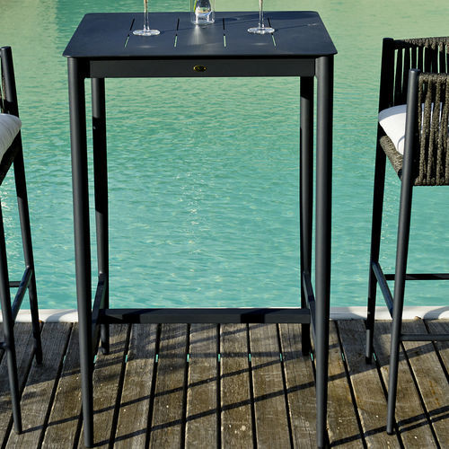 Moderner Stehtisch - LUCE - Unopiù - Aluminium / Gestell aus Aluminium / rechteckig