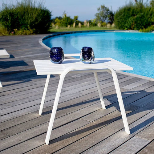Moderner Couchtisch - Panarea - Unopiù - Aluminium / Gestell aus Aluminium / rechteckig
