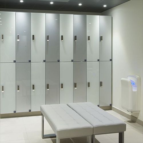 Melaminbeschichteter Garderobenschrank - ETOILE - GEKIPS - Glas / RFID / Zahlen