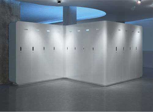 Holz-Garderobenschrank - PEOPLE SPACE : - GEKIPS - für öffentliche Einrichtungen / für Sportanlage / für Wellnesscenter