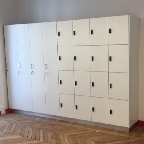 Holz-Garderobenschrank - ATELIER : ANB01 - GEKIPS - für Gewerbegebrauch / für Feuchträume