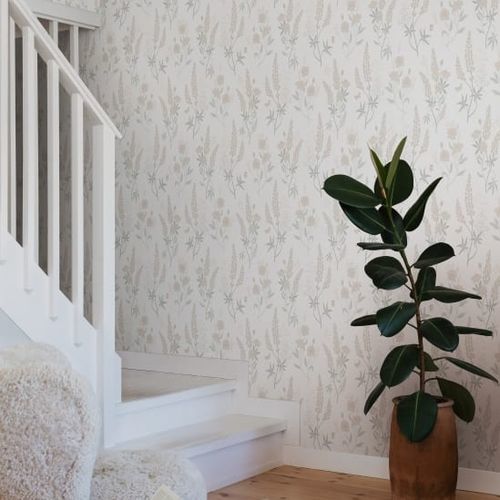 Klassische Tapete - EMMA - SAND BERG - Blumenmotiv / weiß / blau