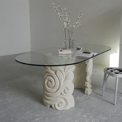 Moderner Tisch - Apamea - stonebreakers - Kristall / Gestell aus Stein / oval