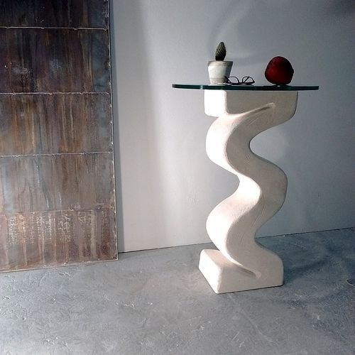 Moderner Blumentisch - Flex  - stonebreakers - Glas / Gestell aus Stein / quadratisch
